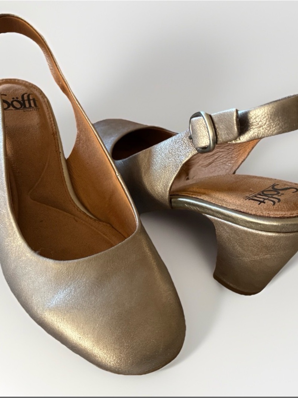 Sofft-Comfy Lilly Leather Slingback Pumps pewter/silver comfort career Sz7.5 EUC